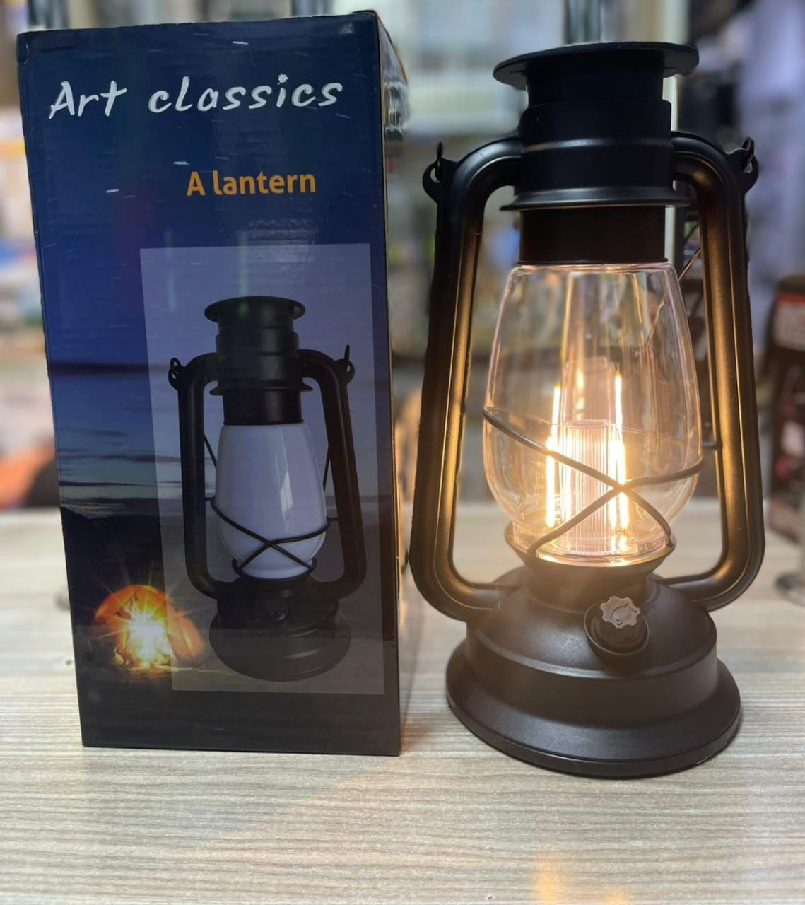 Solar Rechargeable BIG Art Classic Lantern