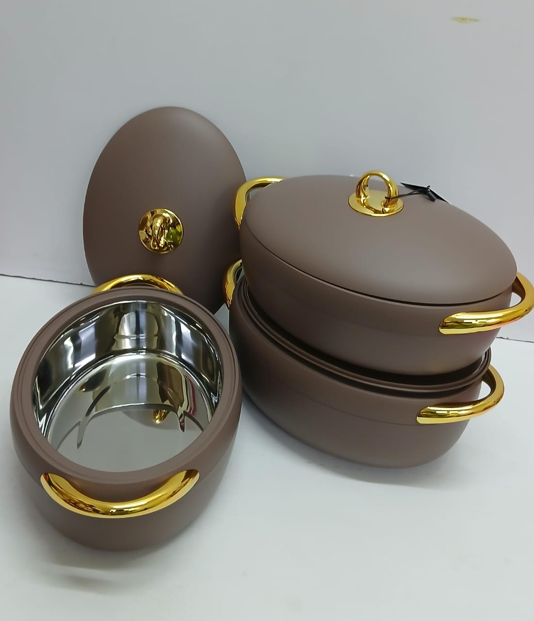 Luxurious Insulated Hotpots Set