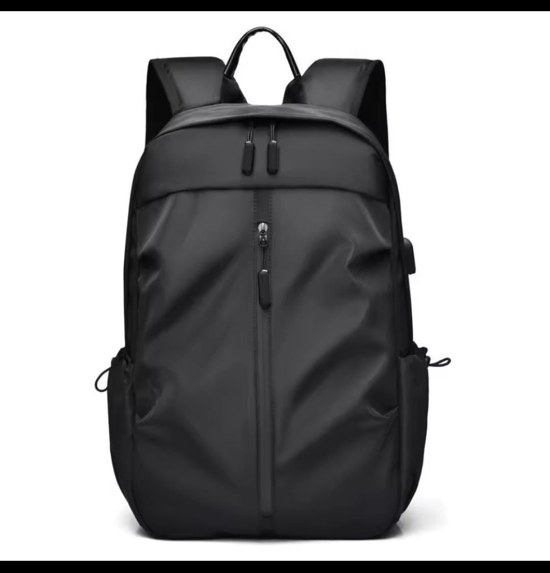 Large Capacity Men’s & Women’s Backpacks