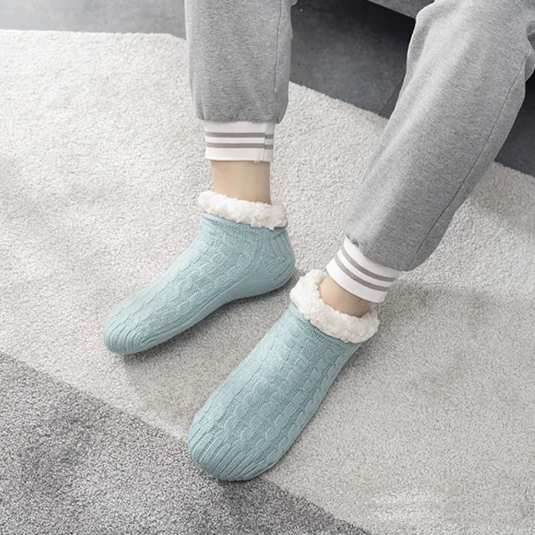 Winter Warm Fuzzy Non-Slip Floor & Yoga Socks
