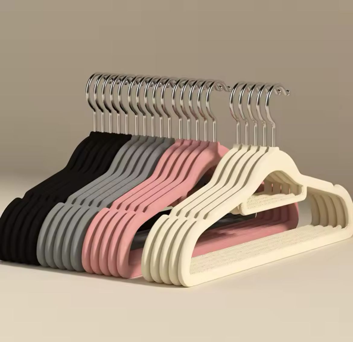 10pcs Velvet Non-Slip Hangers with Tie Bar