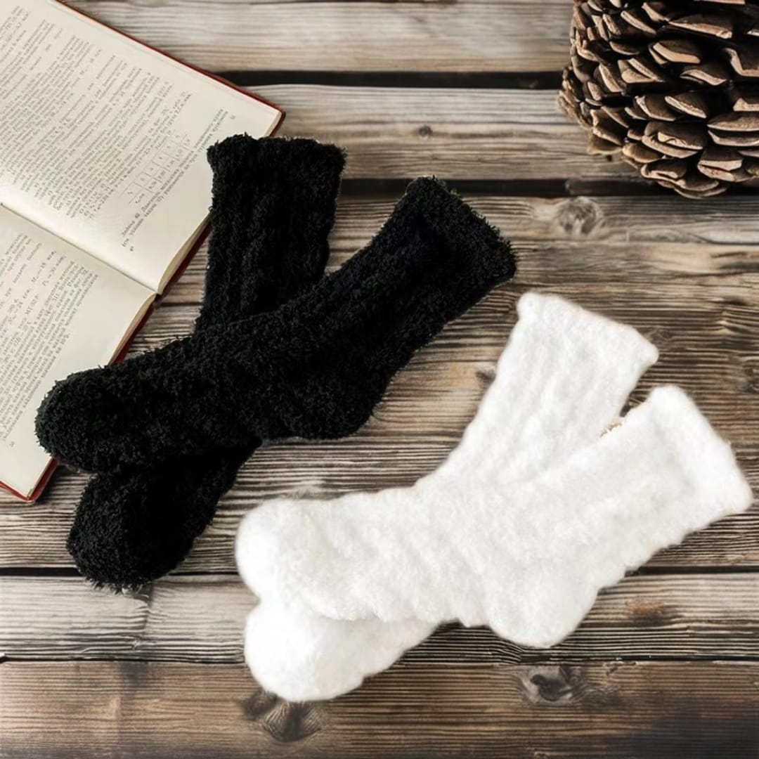 Women’s Winter Fleece & Fuzzy Socks