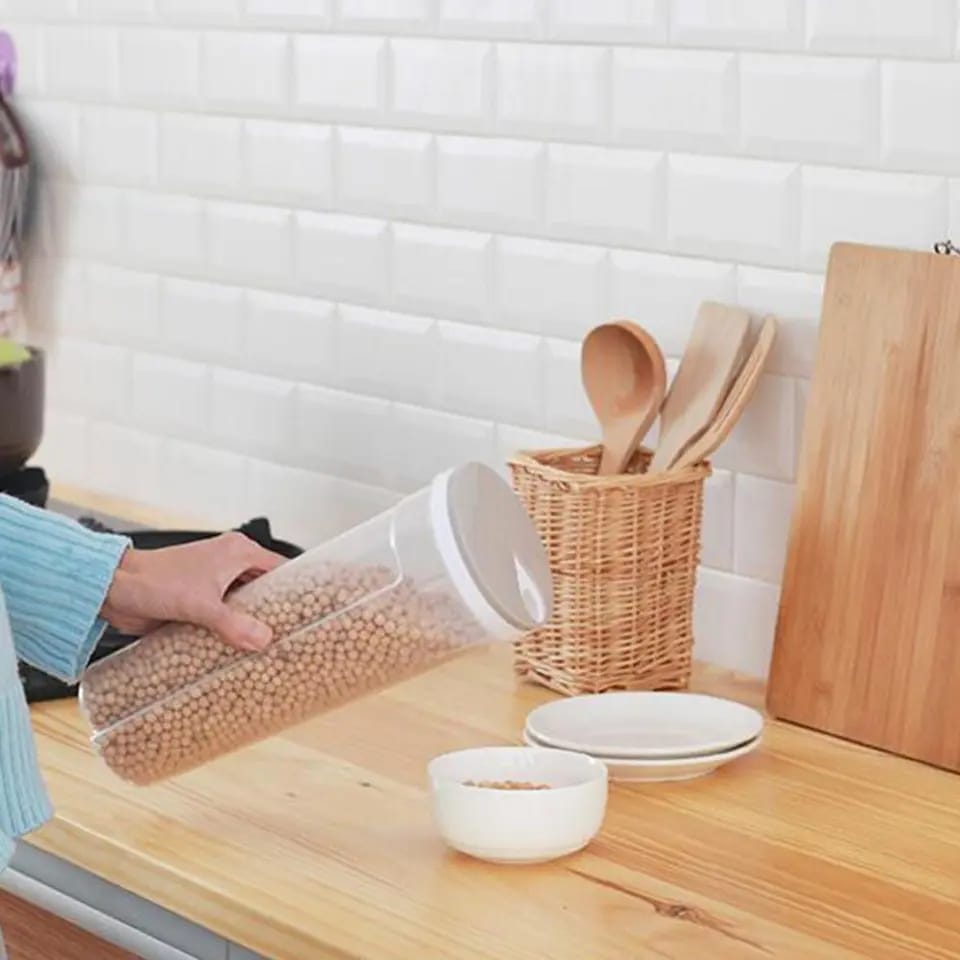 Cylinder Shaped Noodle Container