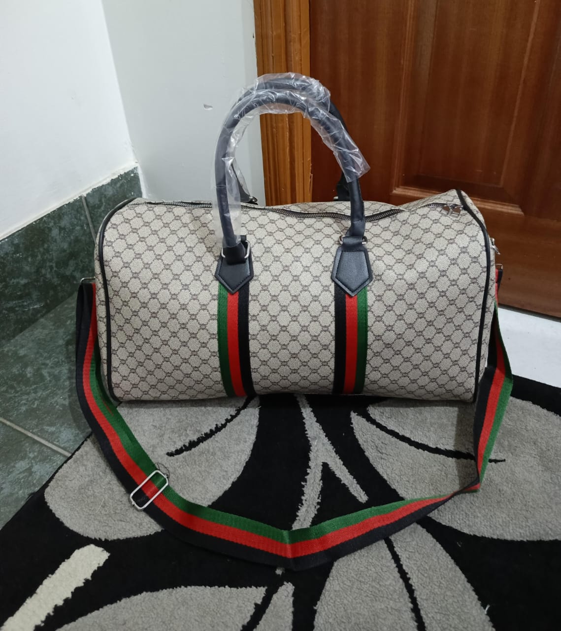 High-Quality Vintage Duffle & Travel Bag