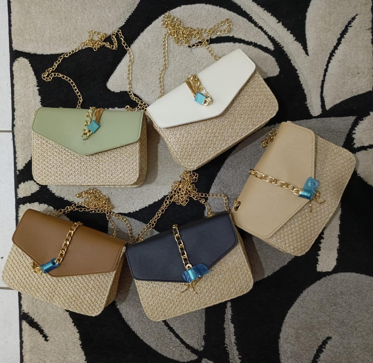 Chained Classy Woven Shoulder Bag