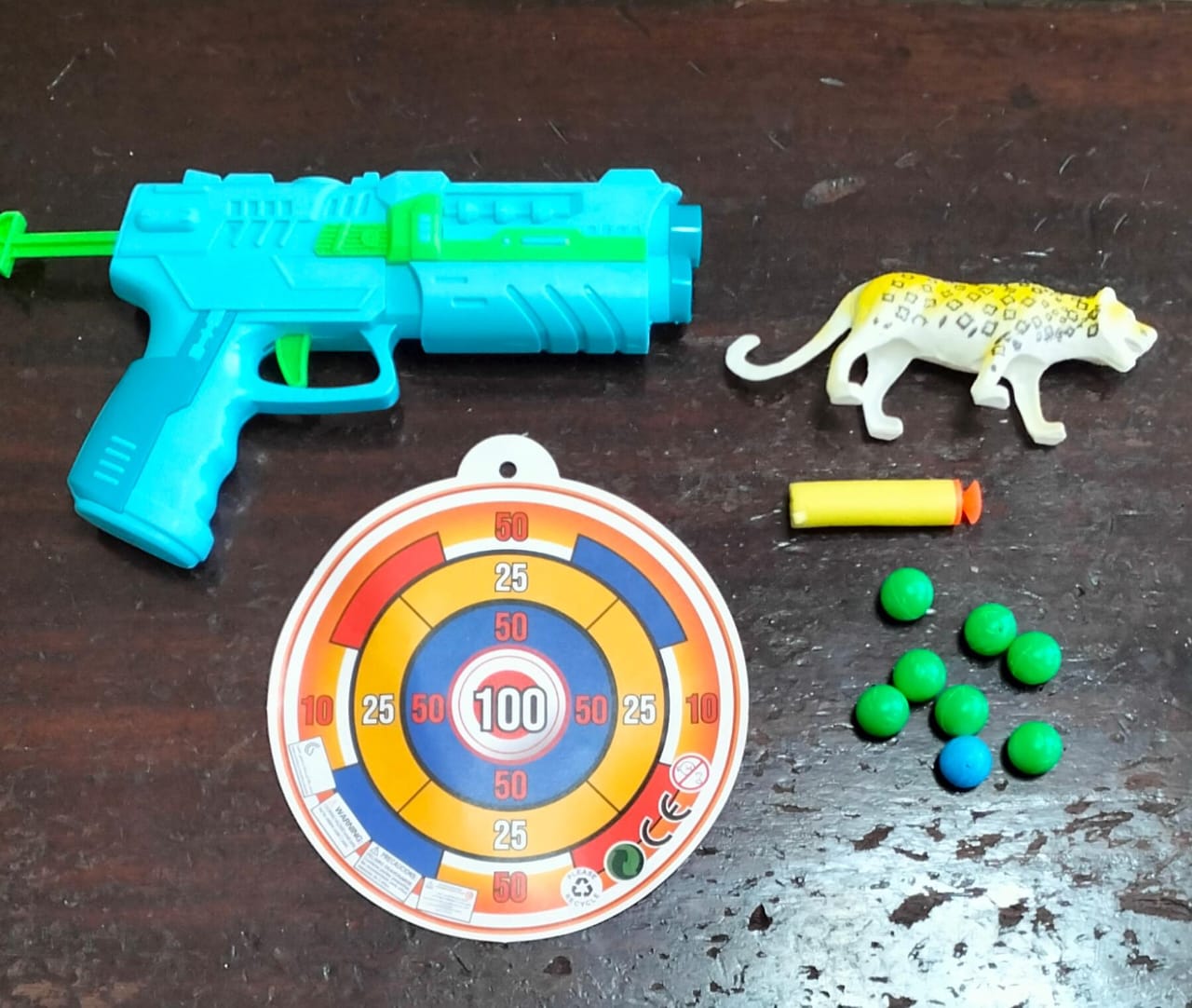 Kids’ Toy Gun with Simulation Target