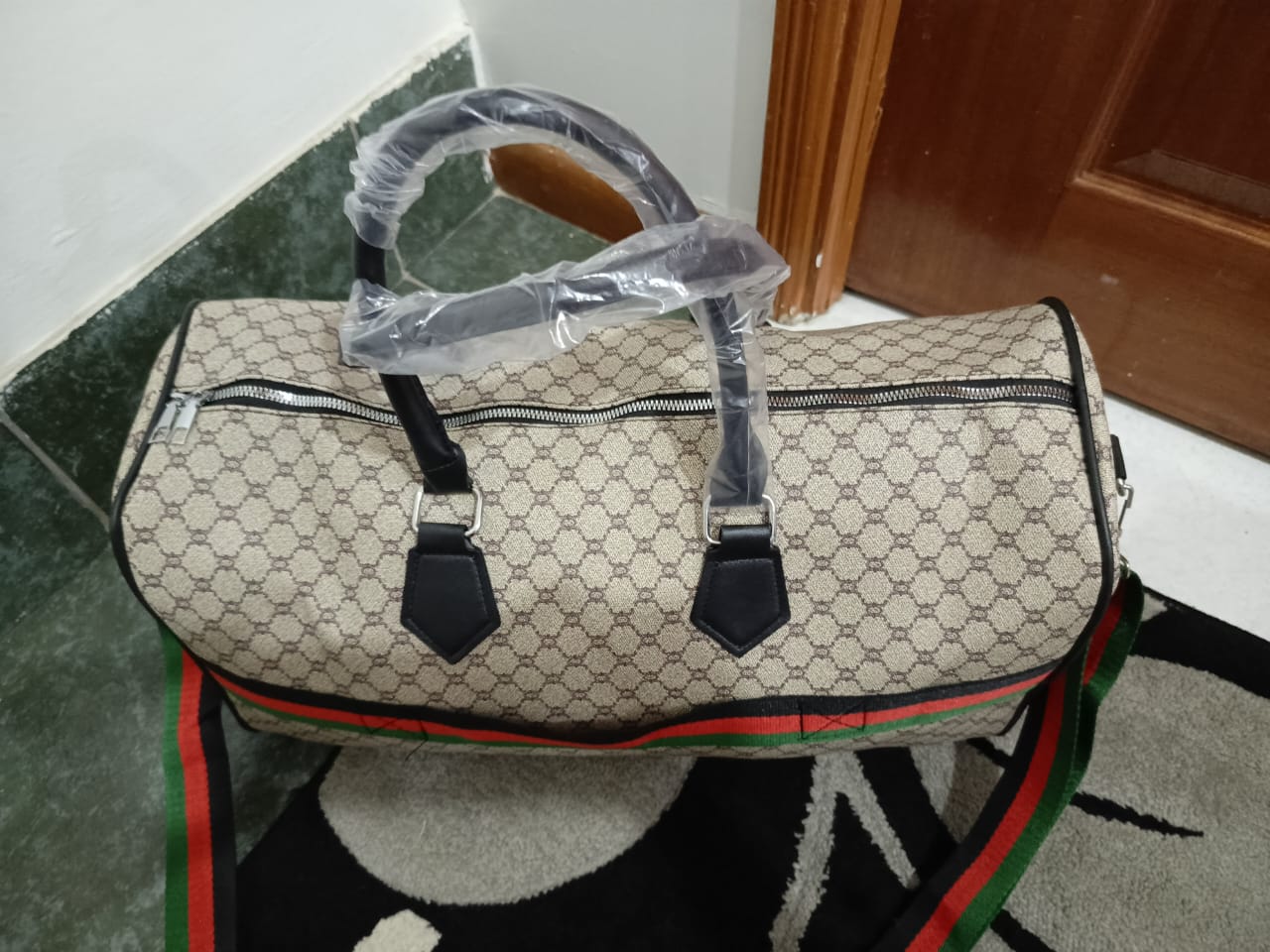 High-Quality Vintage Duffle & Travel Bag